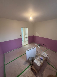 Photo de galerie - Préparations des murs plafonds - ponçage - sous couche - 2 couches peintures mat et velours 