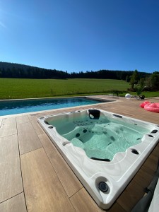 Photo de galerie - Installation d’une piscine et d’un spa 