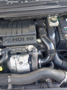 Photo de galerie - Je change toutes les pièces Au niveau du moteur 