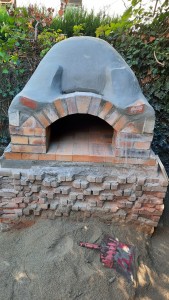Photo de galerie - Fabrication d'un four a pizza ou pain en brique réfractaire 