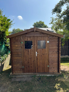 Photo de galerie - Montage d'un abri de jardin 