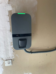 Photo de galerie - Installation d’une borne de recharge 7,4kW monophasée