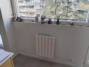 Photo de galerie - Allège après installations prises et chauffage elec