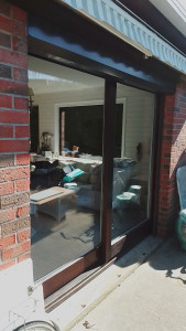 Photo de galerie - Nettoyeur de vitres