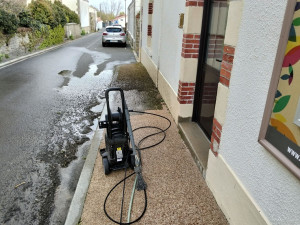 Photo de galerie - Bricolage et multi services