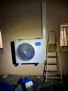 Photo de galerie - Pause et mise en route d’une pompe à chaleur, air/air, quatre Split