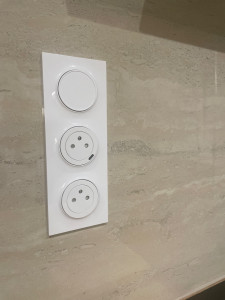 Photo de galerie - Petits travaux électriques : ajout prises, points éclairages, préparation de plans électriques avant travaux.