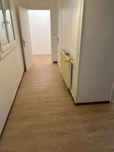Photo de galerie -  pose de parquet