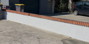 Photo de galerie - Peinture garage et muret 