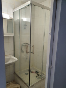Photo de galerie - Changement de la cabine de douche 
