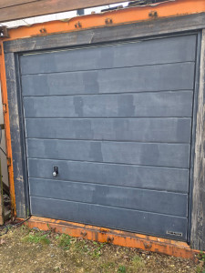 Photo de galerie - Réparation de cette porte de garage 