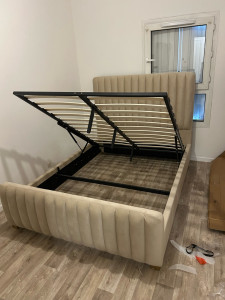 Photo de galerie - Monter le lit 