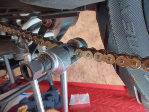 Photo de galerie - Changement du kit chaîne 