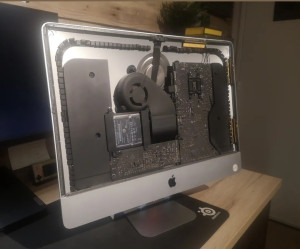 Photo de galerie - Changement de disque dur pour ce iMac
