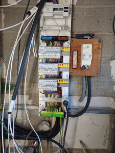 Photo de galerie - Remplacement d'un tableau suite à une rénovation complète de la maison 
