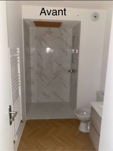 Photo de galerie - Pose paroi de de douche 