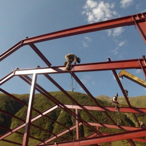 Photo de galerie - Je suis soudeur et je fabrique des structures métalliques.