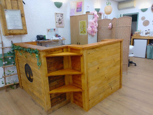 Photo de galerie - Comptoir en palette 