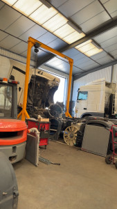 Photo de galerie - Changement de radiateur sur véhicule poids lourd 