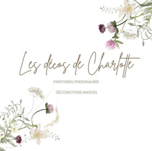 Photo de galerie - Créatrice d’attrape-rêves de prénom en Tricotin, de porte-clés de suspension en macramé. N’hésitez pas à me contacter.