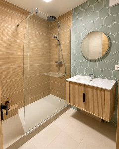 Photo de galerie - Refonte d’une salle de douche
