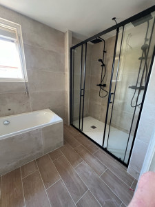 Photo de galerie - Rénovation SDB + Revêtement carrelage 