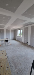 Photo de galerie - Pose de bandes et ponçage pour du 