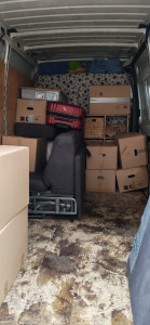 Photo de galerie -  transport des affaires d’un petit studio