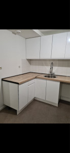 Photo de galerie - Montage cuisine équipe 