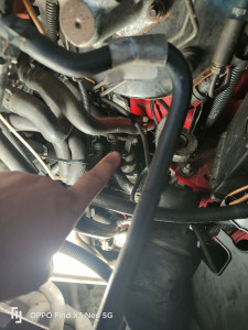 Photo de galerie - Montage kit silentbloc pour levier de vitesse Volkswagen t4 