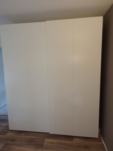 Photo de galerie - Armoire IKEA Pax