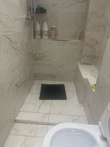 Photo de galerie - Salle de baîn complet 