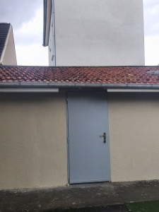 Photo de galerie - Porte et mur
