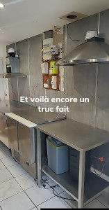 Photo de galerie - Plaque pour une cuisine hotte et ellement de cuisine fixé 