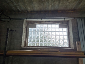 Photo de galerie - Pose carrée de verre