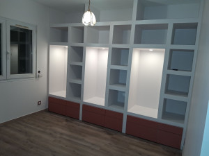 Photo de galerie - Création dressing sur mesure + finition peinture et pose placard de rangement 