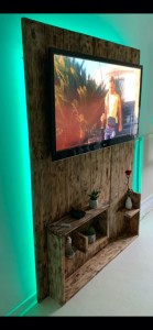 Photo de galerie - Création meuble en bois avec led