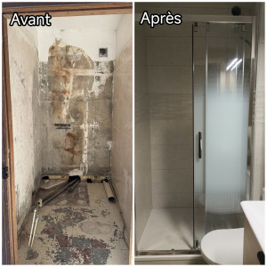 Photo de galerie - Création d'une salle de bain :
isolation des murs, doublage placo, création d'une niche, ponçage, étanchéité, carrelage, pose de douche, toilette et lavabo