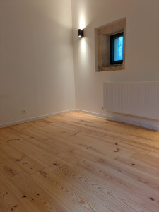 Photo de galerie - Rénovation d'un plancher en sapin, traitement Rubio 