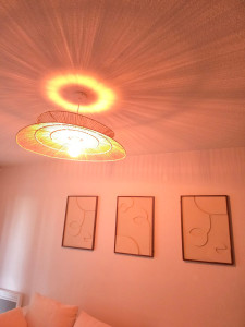 Photo de galerie - Installation lustre 
