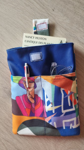 Photo de galerie - Pochette livres