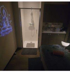Photo de galerie - Une douche est possible après la séance
 ( emmener votre nécessaire de toilette)me prévenir lors de la prise de rdv.