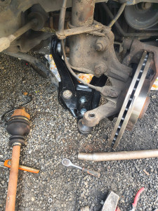 Photo de galerie - Remplacement plaquette/disque avant+triangle+biellette barre stabilisatrice sur kangoo 1. sera suivie par un remplacement d embrayage