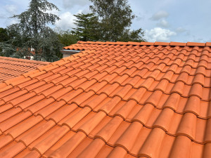 Photo de galerie - Pose des nouvelles tuiles 