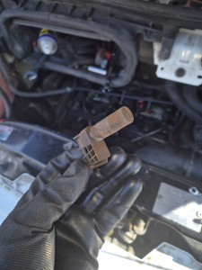 Photo de galerie - Véhicule ne démarre pas : capteur PMH défaillant.