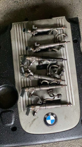Photo de galerie - Remplacement des 6 joints d’injecteur, ainsi que remplacement et codage du 3ᵉ injecteur
