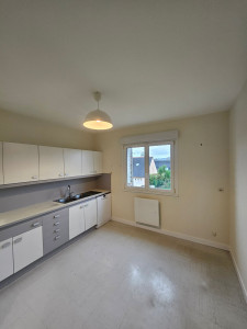 Photo de galerie - Cuisine refaite détapisser puis repose d'une texture a peindre 
Chantier terminé client satisfait ?