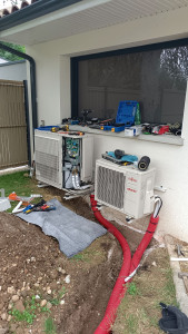 Photo de galerie - Déplacement et mise en service et pose groupe extérieur Atlantic 