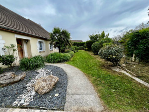 Photo de galerie - Aprés remise en état jardin à Villeperdue