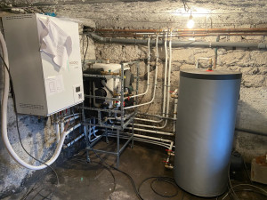 Photo de galerie - Installation de pompe à chaleur air / eau